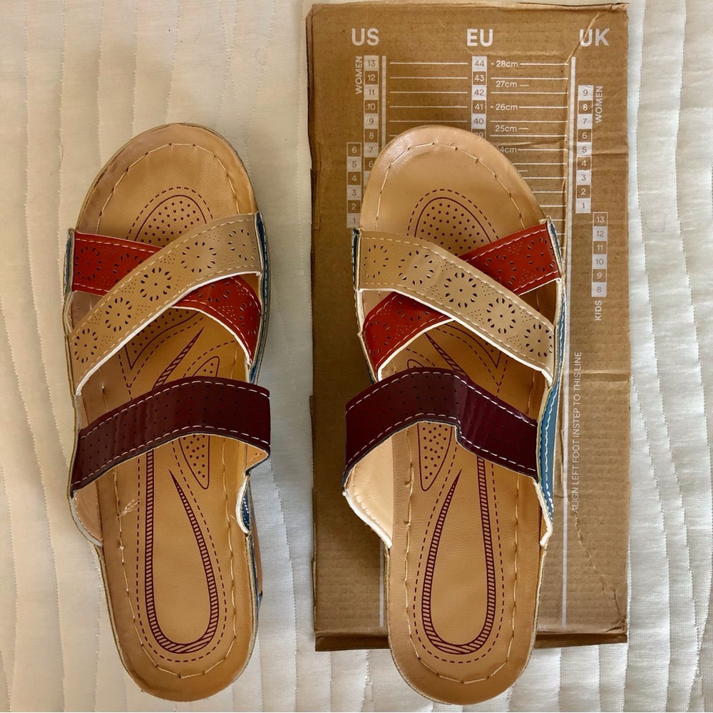 NWOT Multi Color Wedge Sandal - Picture 13 of 16